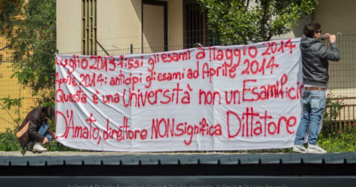 Architettura, protesta degli studenti: �Anticipate le date degli esami�